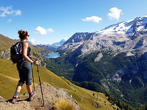 Wer ein Ziel hat, kann es leichter im Auge behalten. Das gilt für das Bergsteigen genauso wie für die Erstellung einer Promotion.